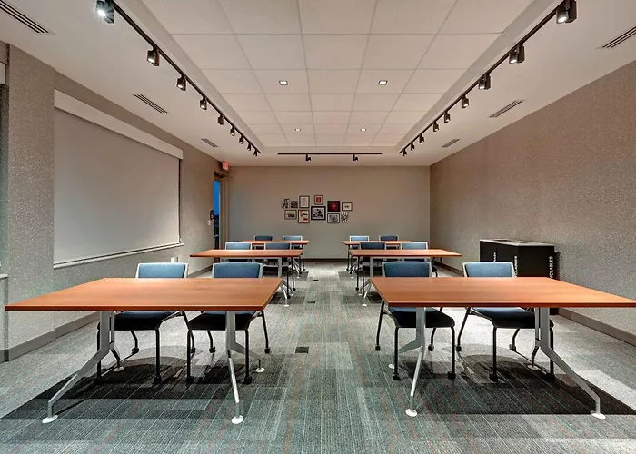 Aloft Mooresville